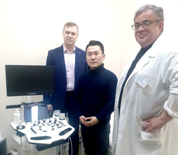 Региональный менеджер по продажам компании VINNO (КНР) в России и СНГ господин Борис Бао посетил клинику «Медгард» в г. Тольятти.